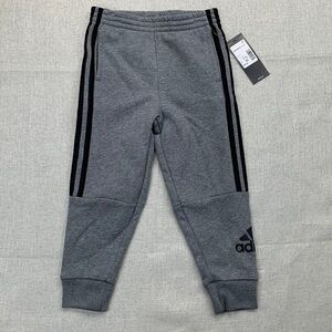 Adidas Little Boys Core 3 Stripes Joggers Size 4